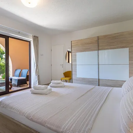 アパート House Barbara Kornić