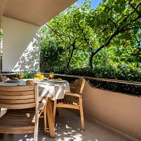 House Barbara * Kornić