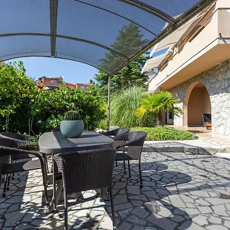 House Barbara Apartman Kornić