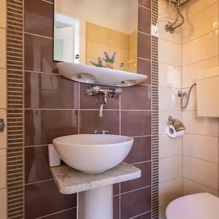 House Barbara * Kornić