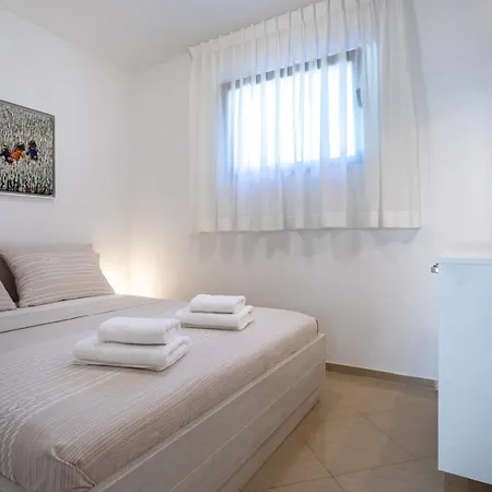 Appartement House Barbara Kornić