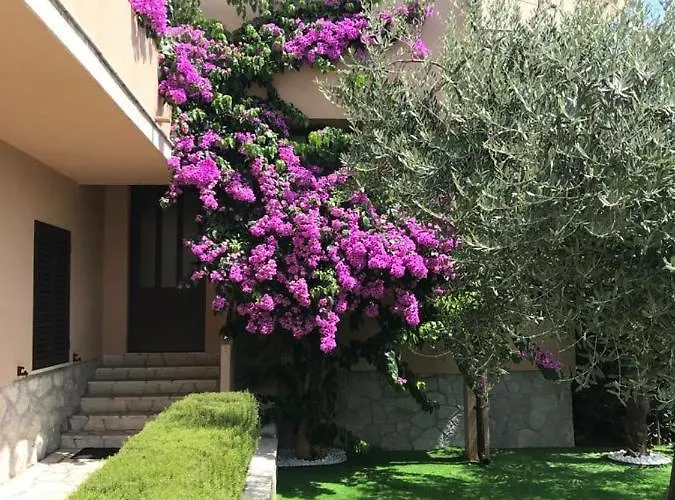 House Barbara شقة