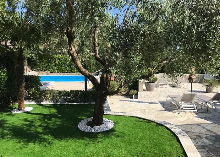 House Barbara شقة *