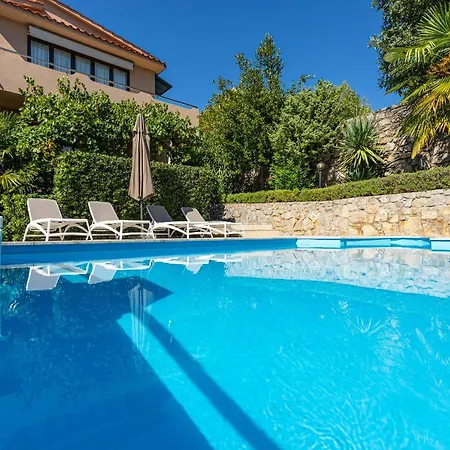 House Barbara 아파트 Kornić