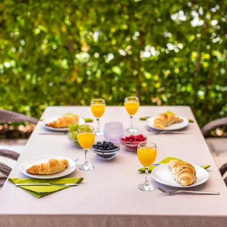 House Barbara * Kornić